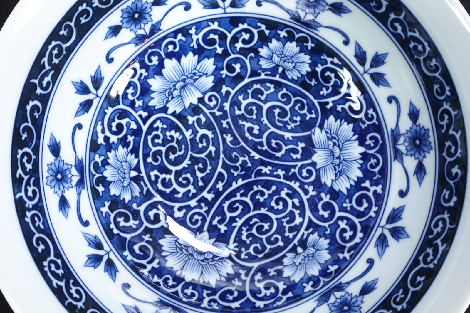 Matching Pair Yokohama Studio Japanese Blue Porcelain Ramen Rice Serving Bowls
