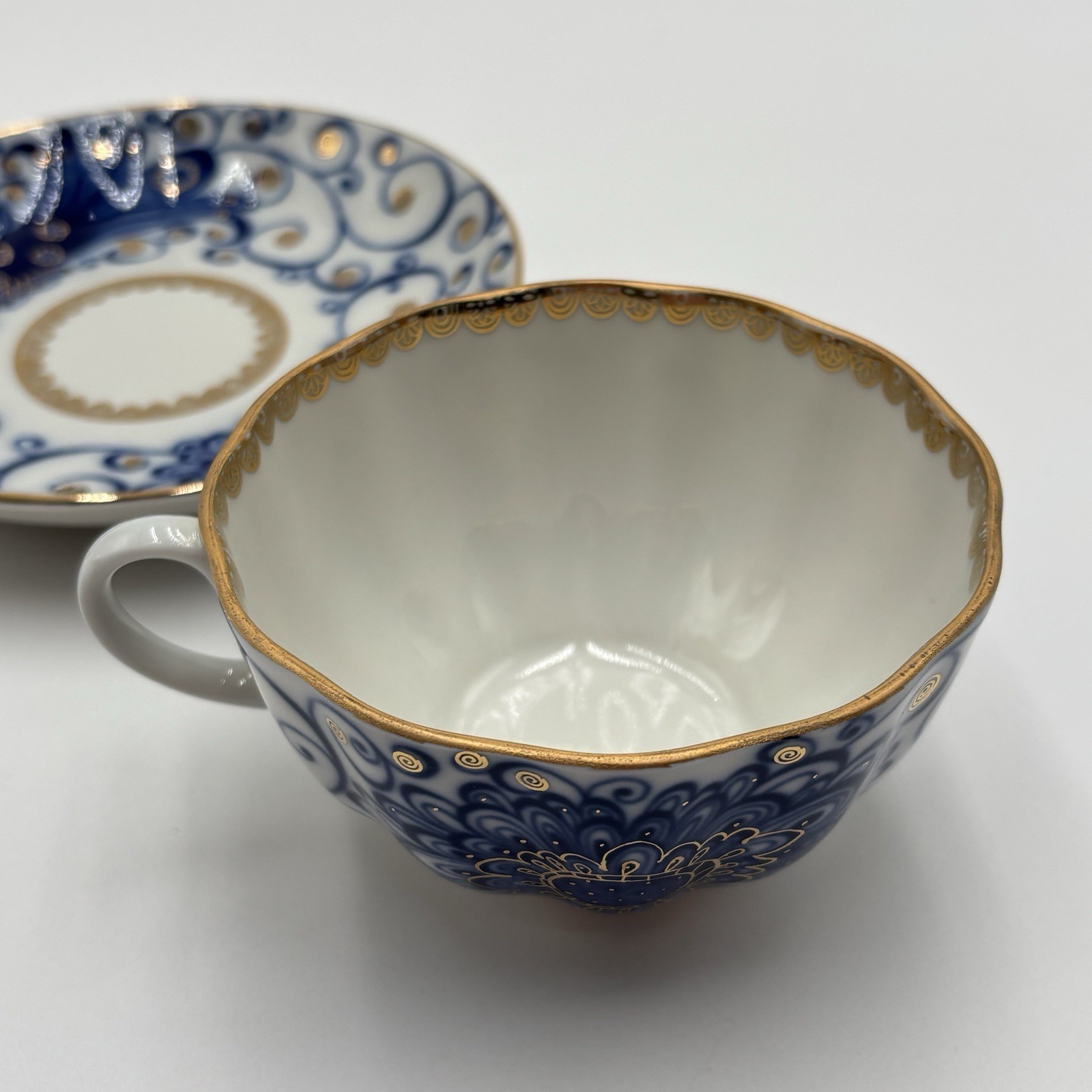 Lomonosov Imperial Porcelain Tea Cup & Saucer Magic Fire Bird Pattern 22K Gold