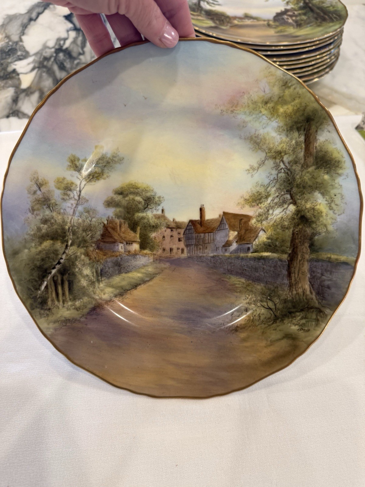 Pristine 1952 Royal Worcester Tewkesbury Plate Signed J. Smith 10.5″