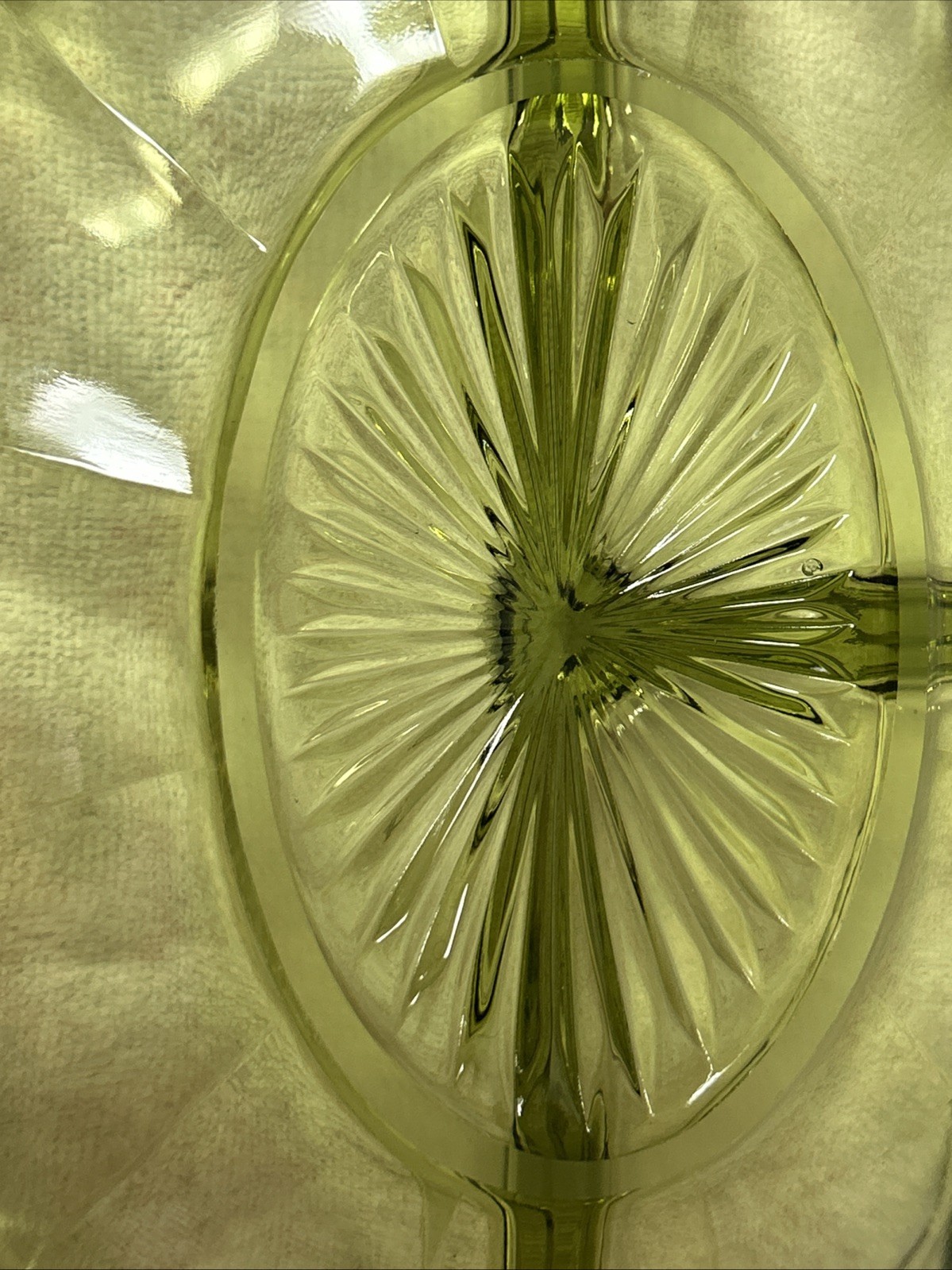 Anchor Hocking Fairfield Avocado Green 3 Part Divided Relish Dish Scalloped Edge