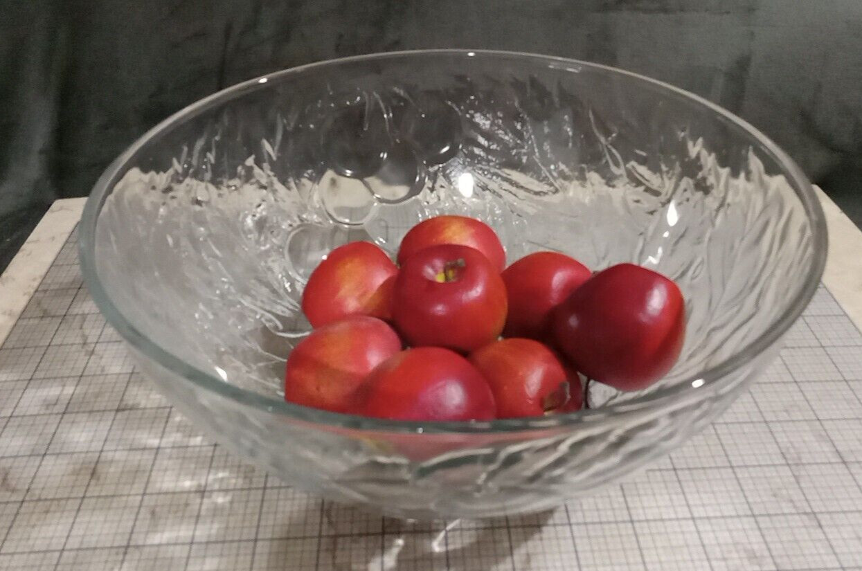Clear Glass Fruit Bowl 10.5″ with Grape and Leaves Patterns Made in indonesia