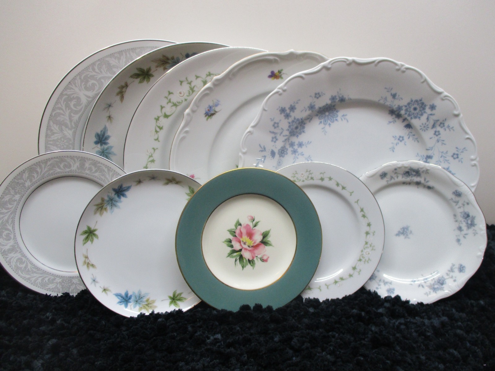 Vintage Mismatched China Dinner Plates & Bread Plates ~ 10pcs-Beautiful-Colorful