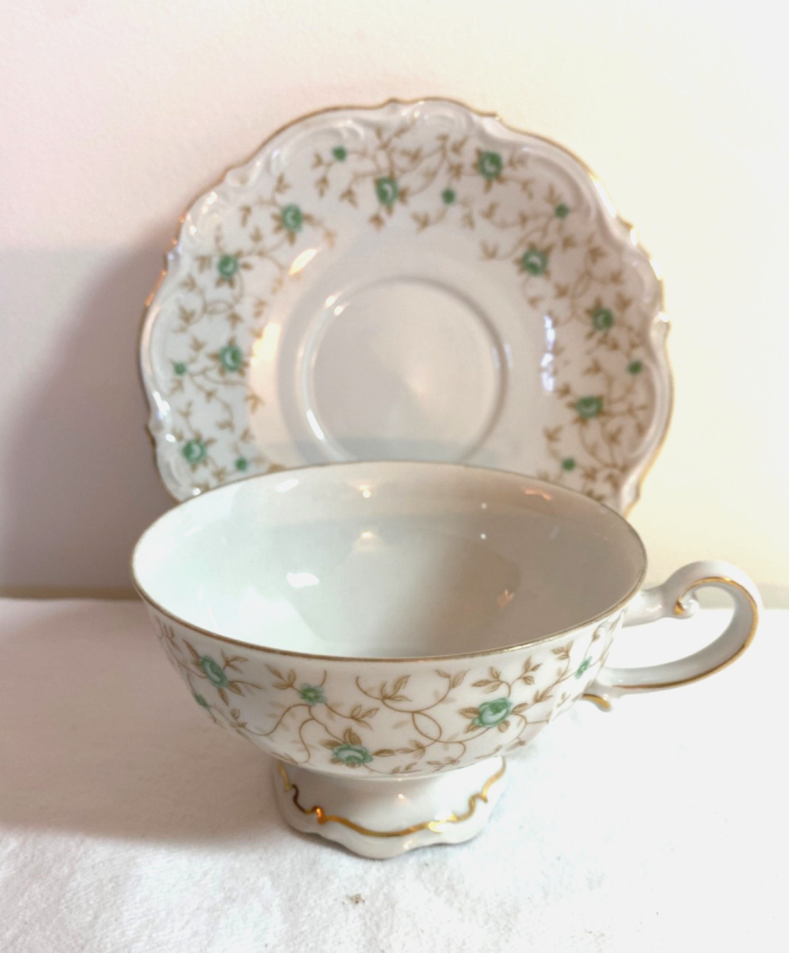 VTG Mitterteich Bavaria Lady Patricia teacup & saucer w/ green roses & gold trim