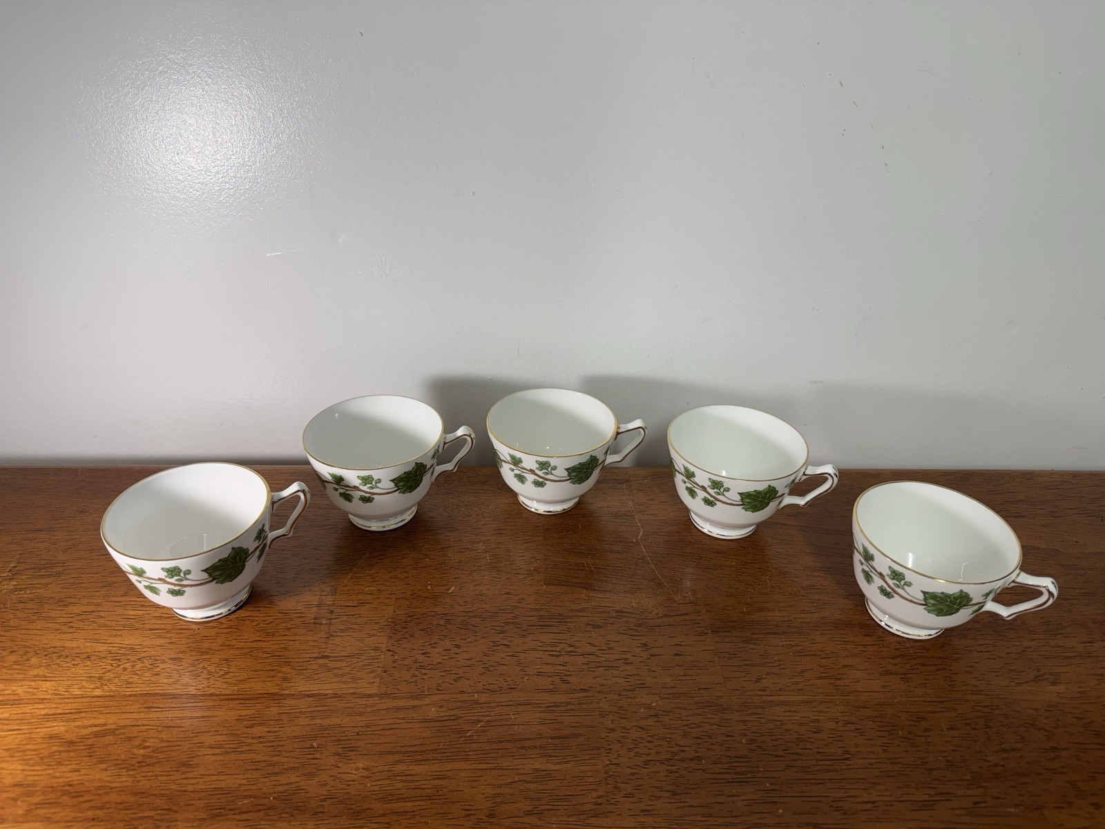 Vintage Crown Staffordshire Fine Bone China England Cup & Plates Green Ivy