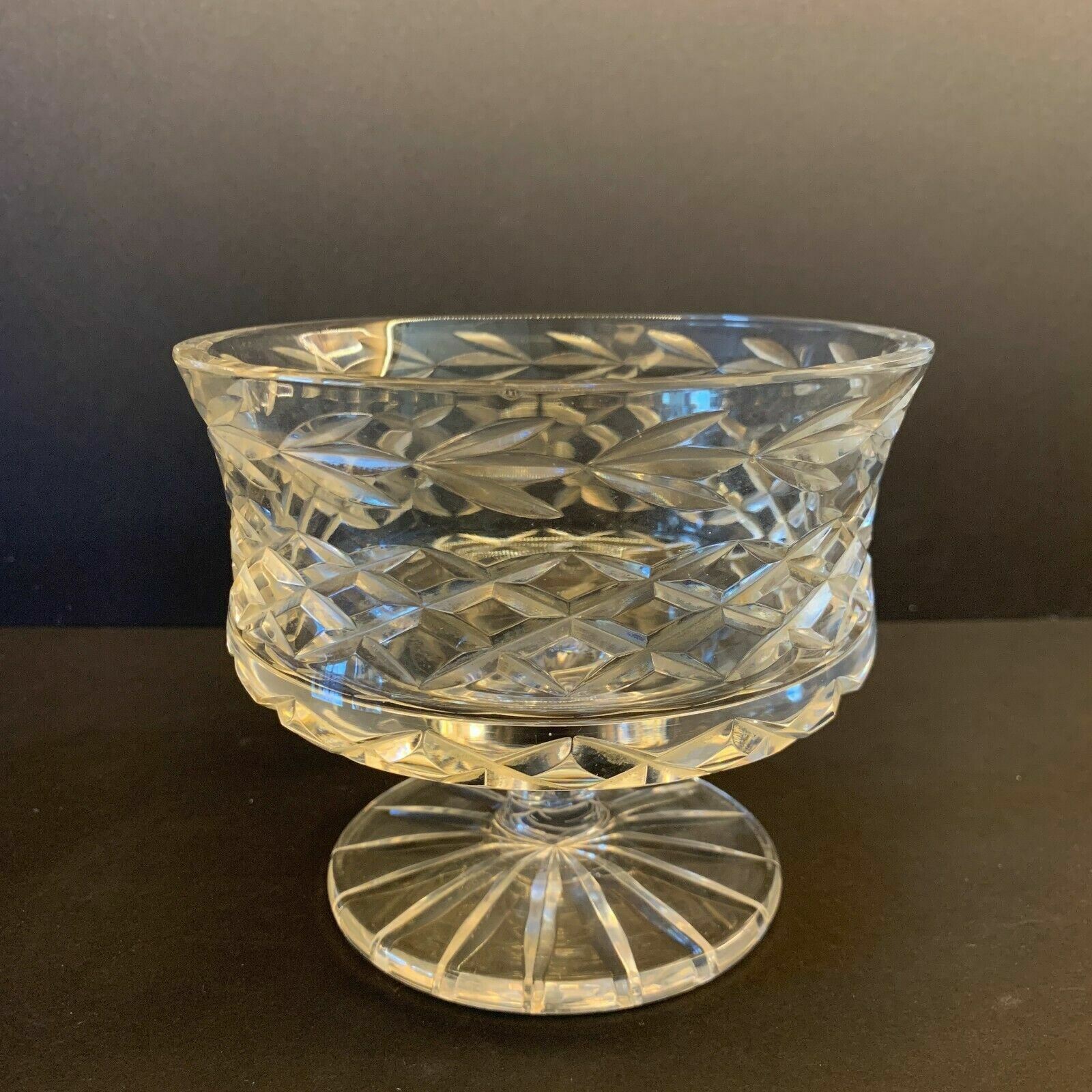 Vintage Tyrone Crystal FOOTED PEDESTAL CANDY DISH Bowl Ireland Signed