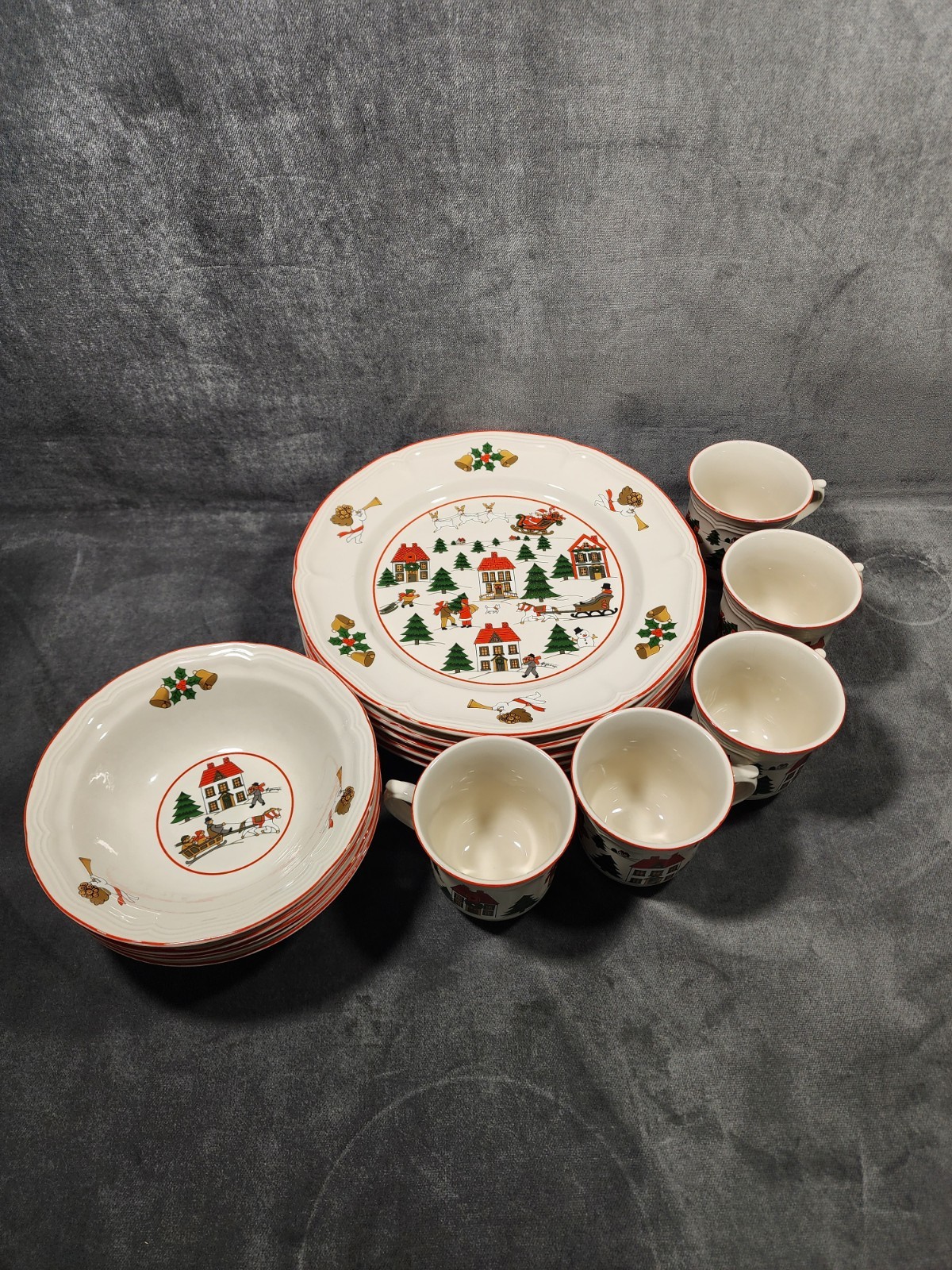 Vtg Jamestown China Action THE JOY OF CHRISTMAS Dinner Plates/Bowls/Cups/15 pcs