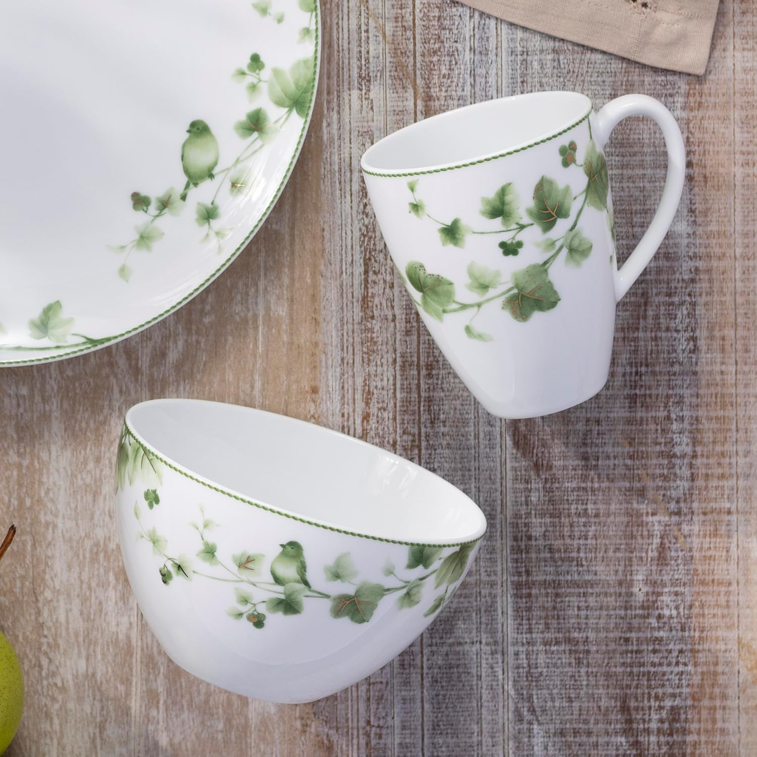 Ivy Whisper 4-Piece Place Setting for One – Elegant Dining Experience