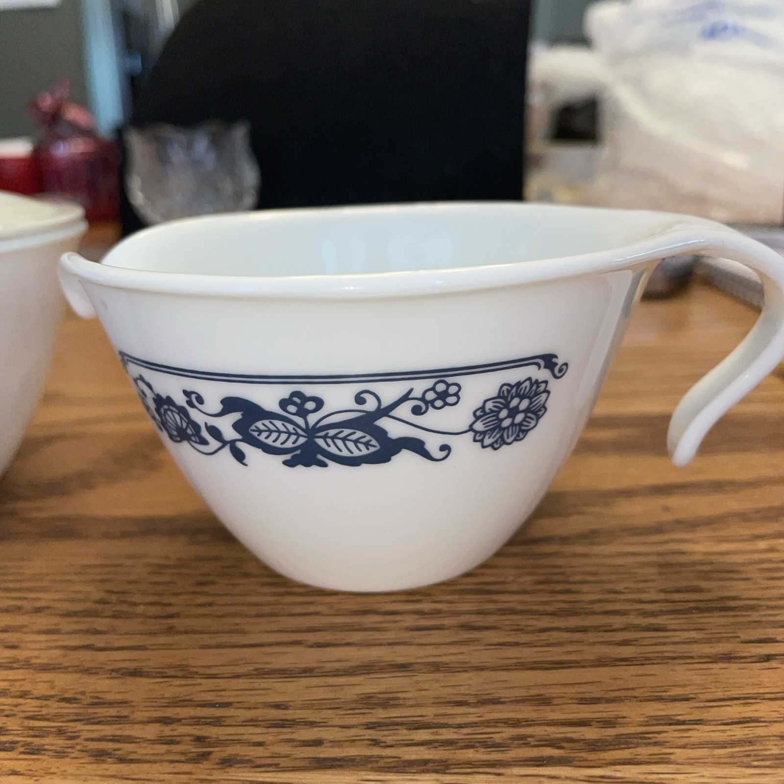 VTG Corelle by Corning Creamer & Sugar w/Lid Old Town Blue Onion 1970’s USA