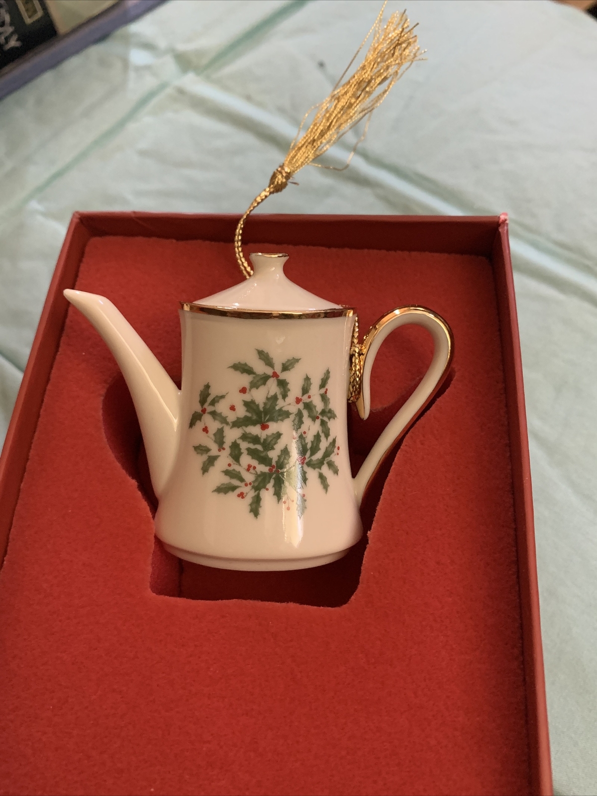 Lenox Holiday Teapot Tea Pot Ornament Holly Berry New box Damaged Read