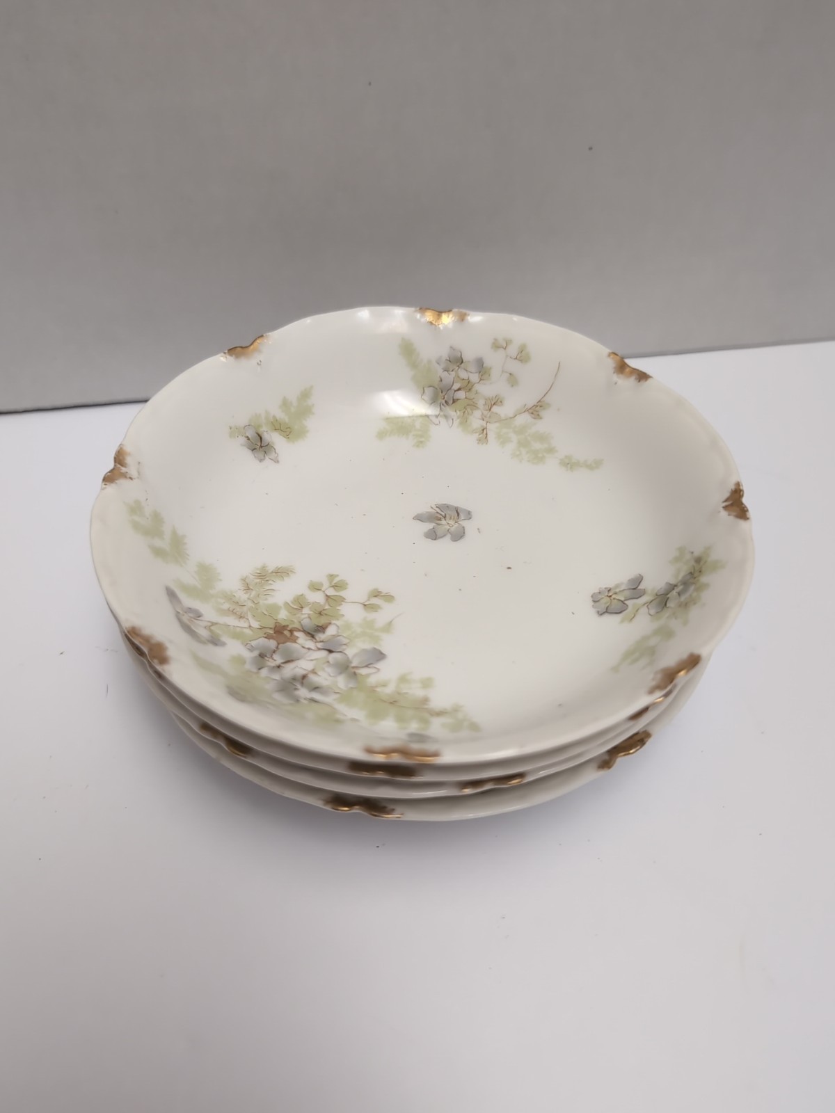 (4) Haviland Limoges For PDG Co. Indianapolis Fruit Bowls 5″ Blue Gray Violets