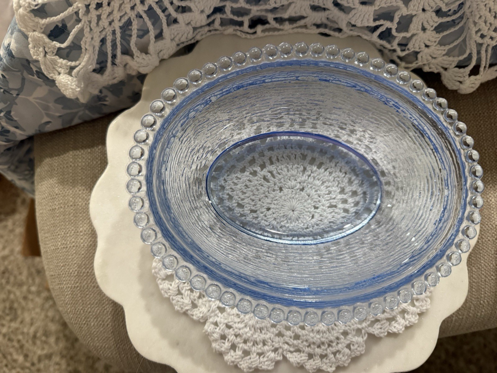 Vintage Indiana Glass Cornflower Blue Hen On A Nest Mint