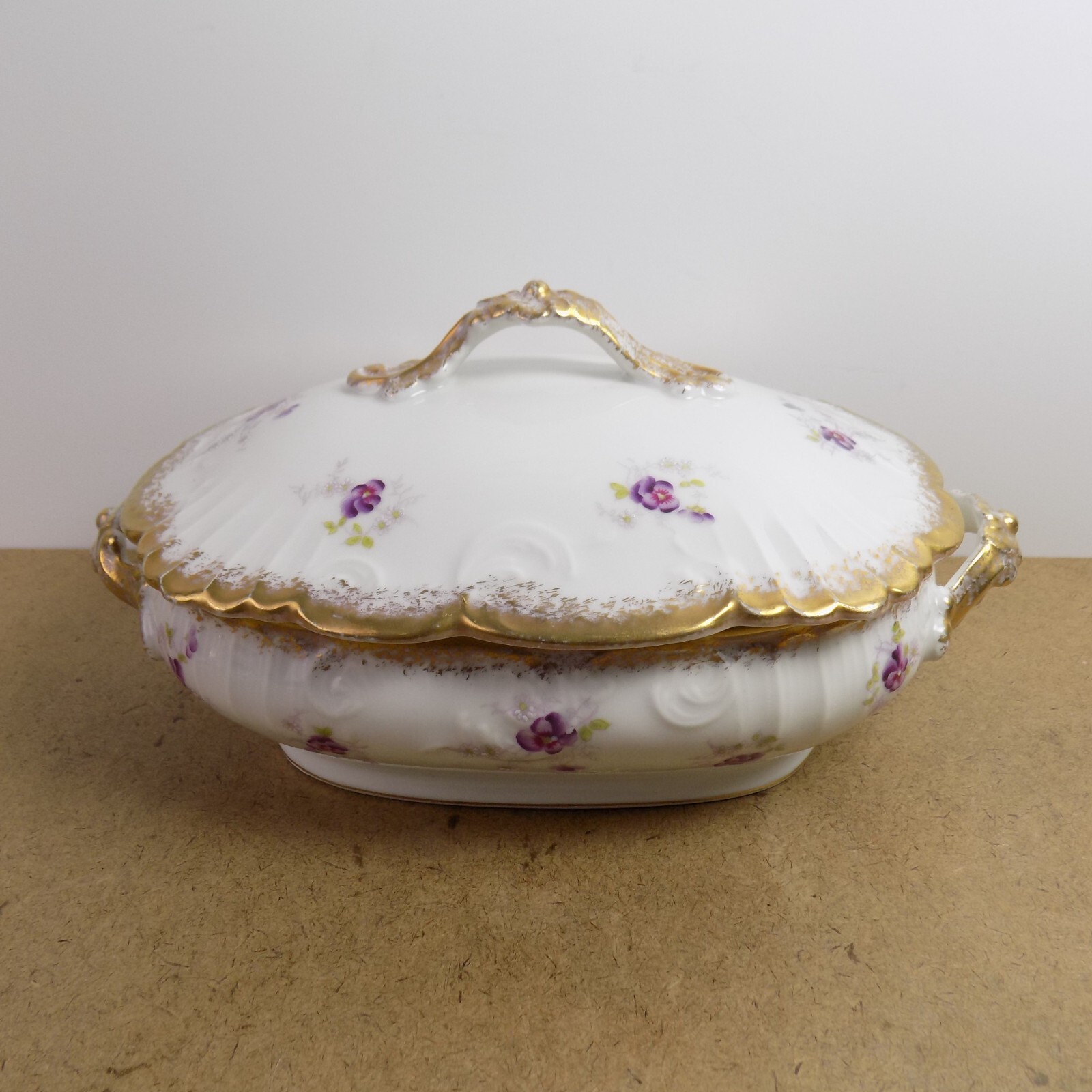 AK Limoges Porcelain Lidded Serving Bowl Purple Flowers Gold France