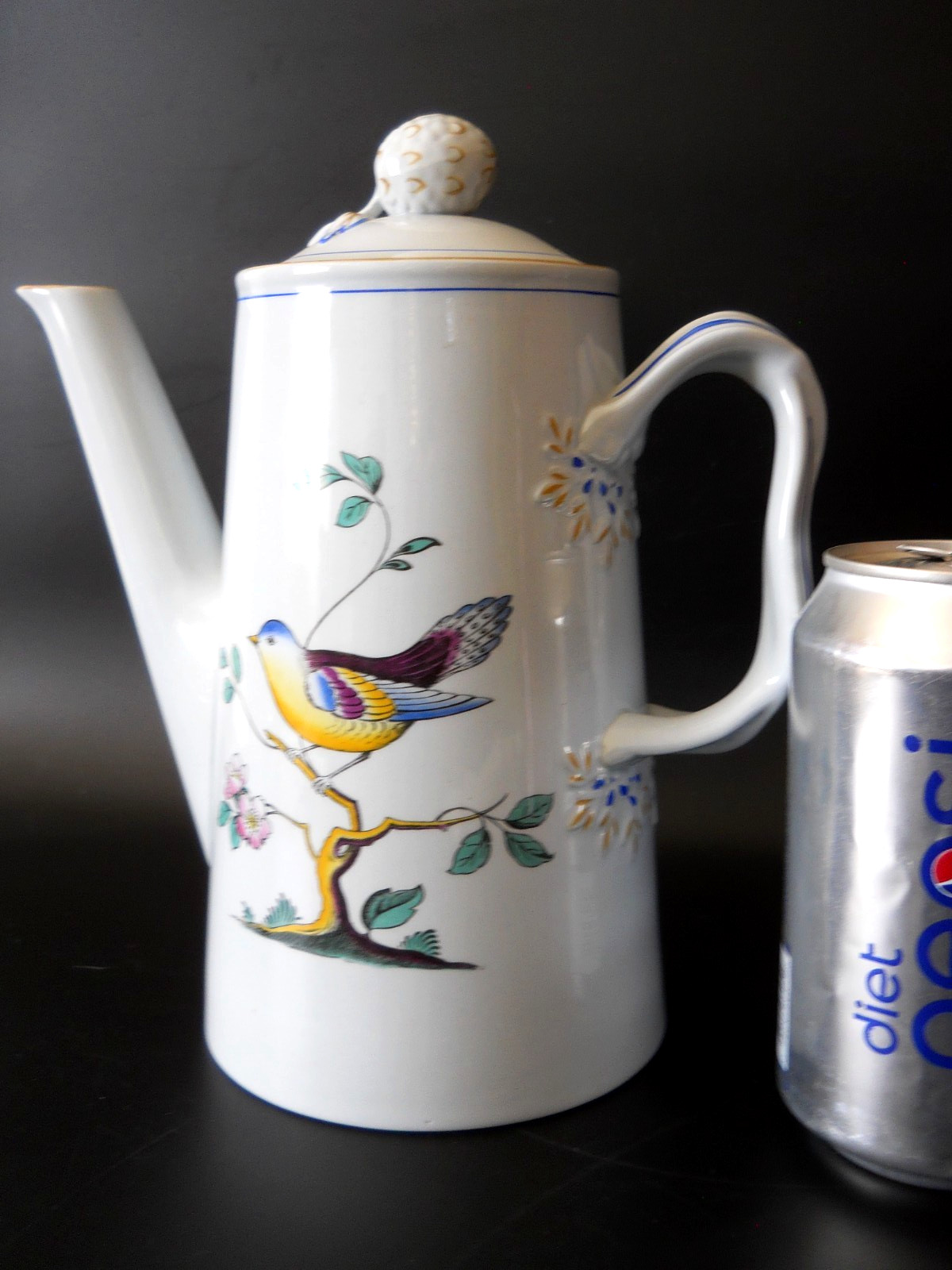 Spode *Queen’s Bird* Y4973 Blue Gray Body Coffee Pot 8 3/4″ Retired XLNT