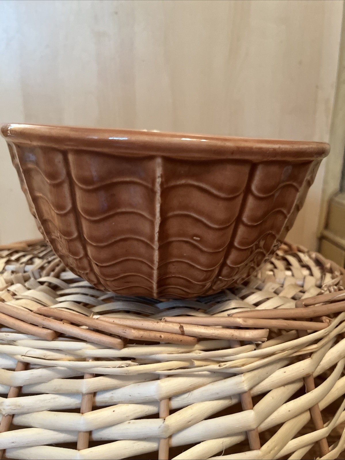R. R. P. Co. Roseville Ohio Bowl 8 1/2” Light Brown