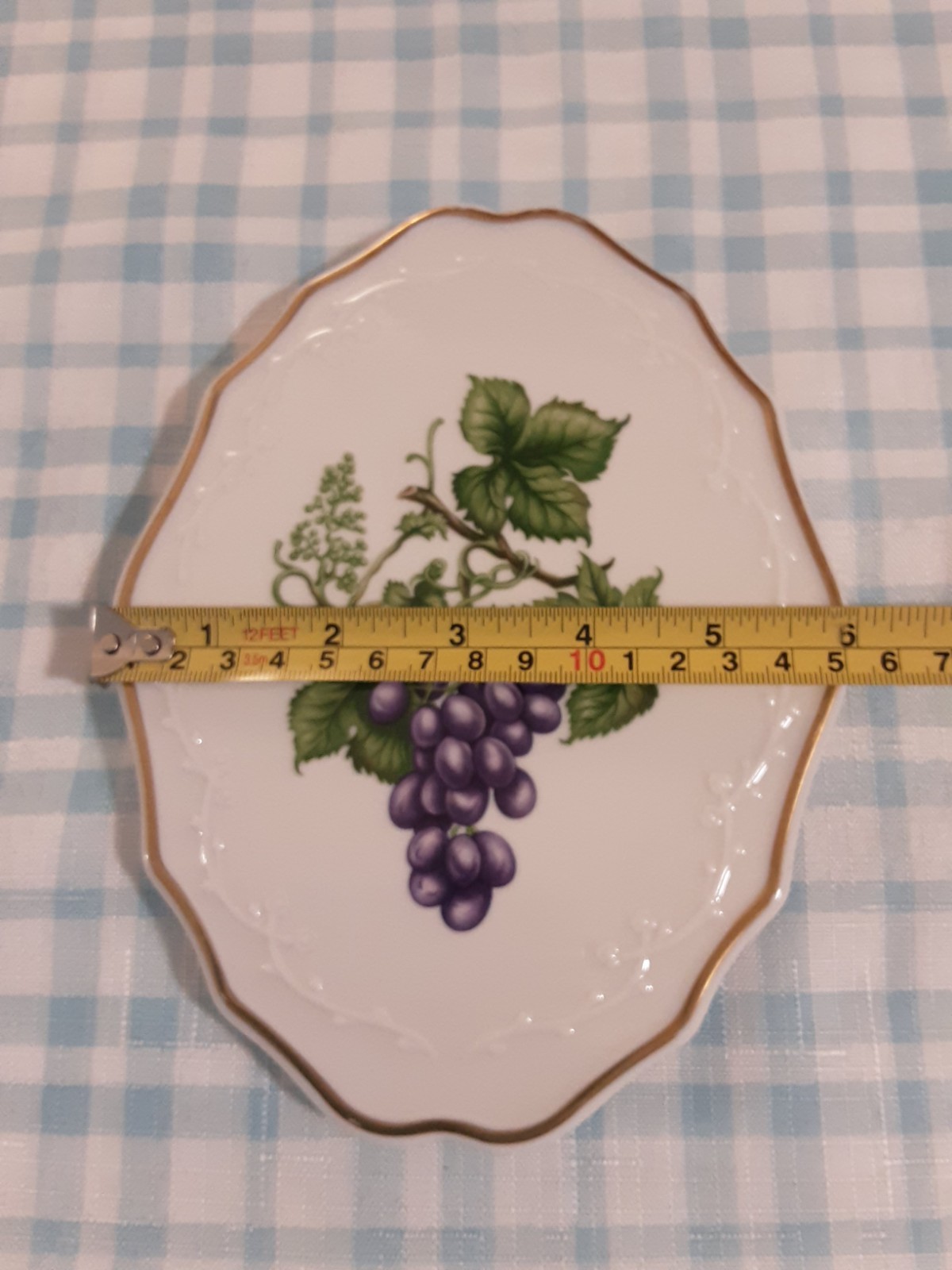 (2)1992 THE LENOX ORCHARD FINE 24K PORCELAIN TRIVETS SERIES FRUIT WALL PLAQUES