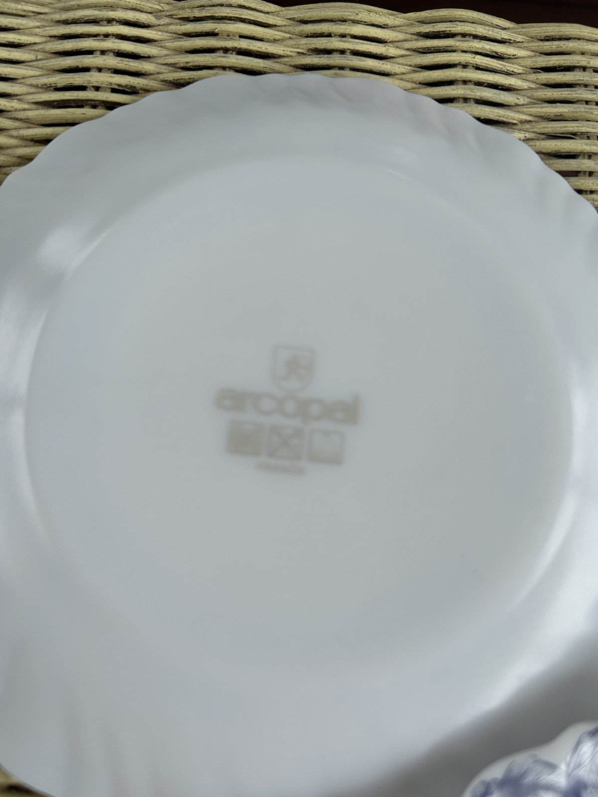 Set Of 4 11 Honorine By Arcopal France Salad Plates 7.25” Blue & White Vintage