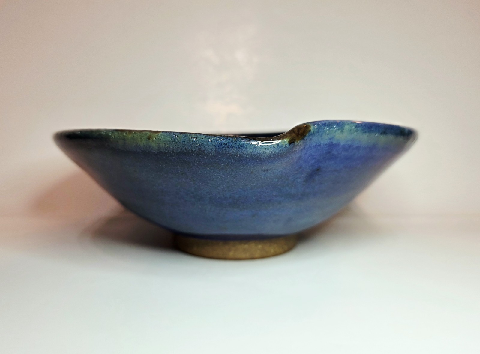 Dock 6 Pottery Blue 7.6″ Pinched Rim Stoneware Bowl w/Fused Crackle Glass Bottom