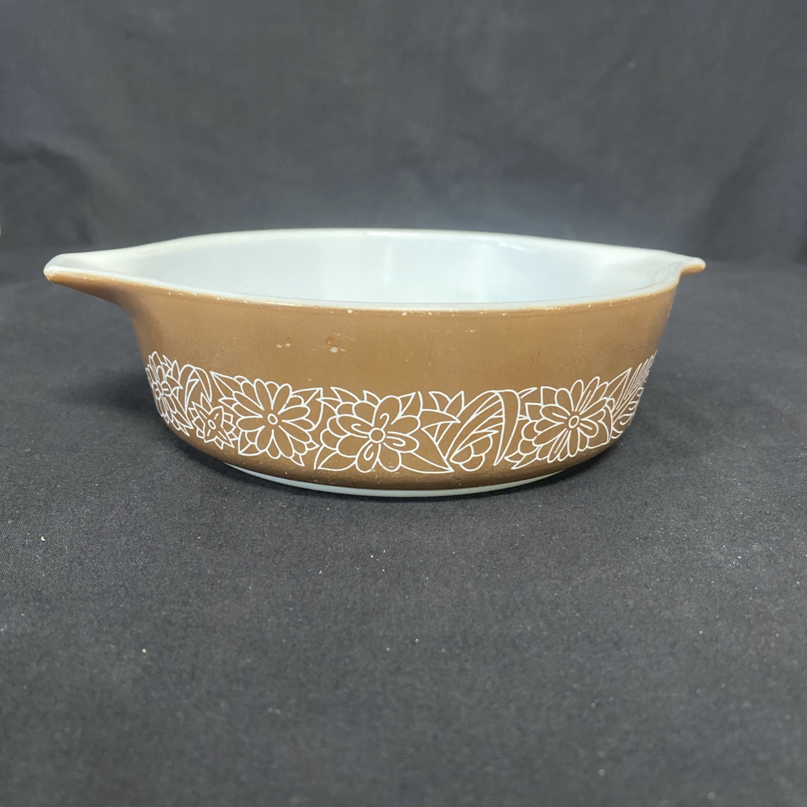 2 Vtg Pyrex Woodland 6” Casserole Dishes W/ Lid-Brown & Tan 2.5”/2”(472-B/471-B)
