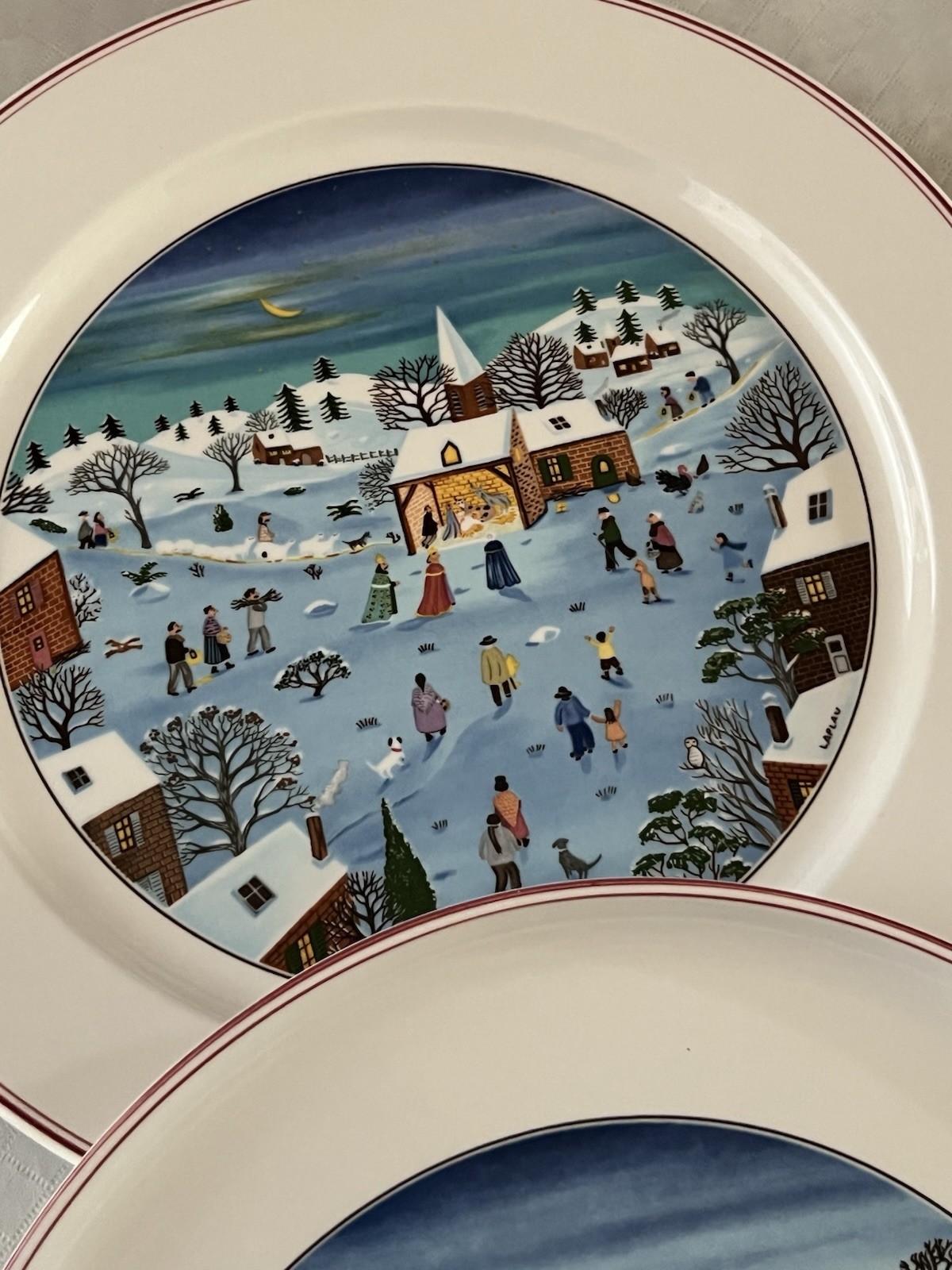 Villeroy & Boch Naif Christmas Cake Plate Charger/Chop Plate Set Of 2