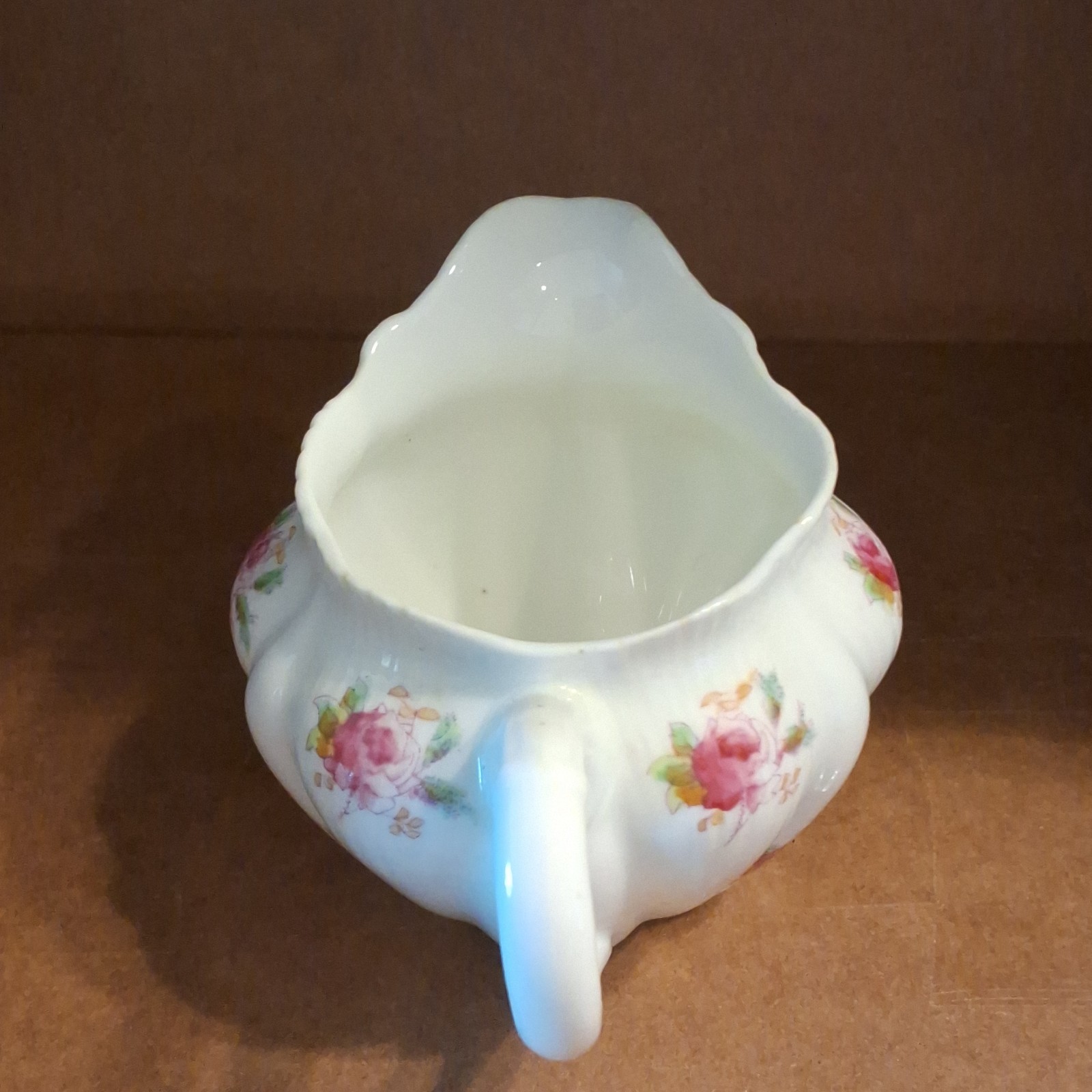 Shelley/Foley Bridal Rose Dainty Shape 3inch Creamer