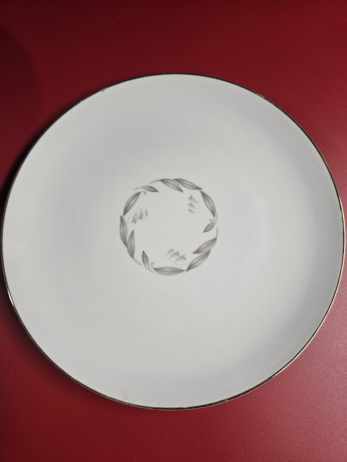 Kaysons Golden Fantasy 7 Dinner Plates, 9.25 Inches Fine China Japan