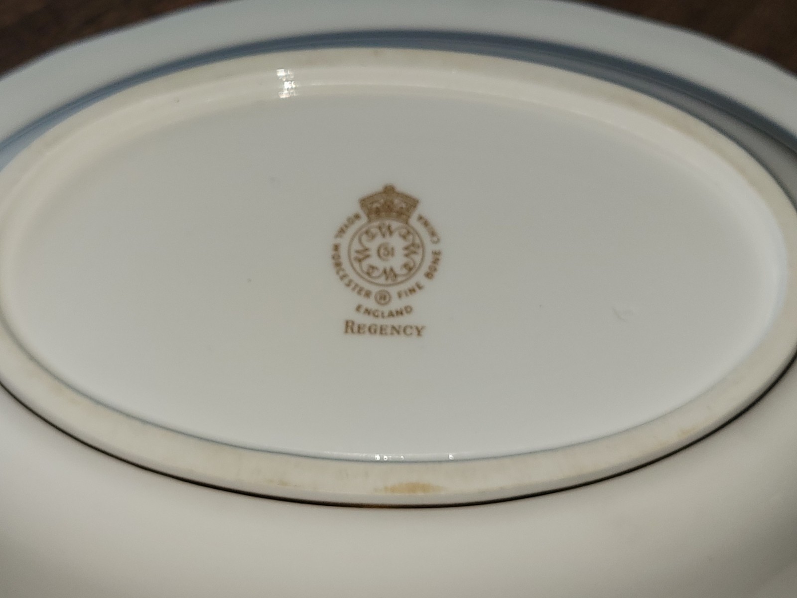 1980s Vintage ROYAL WORCESTER Fine Bone China REGENCY BLUE 10″ Oval Serving Bowl