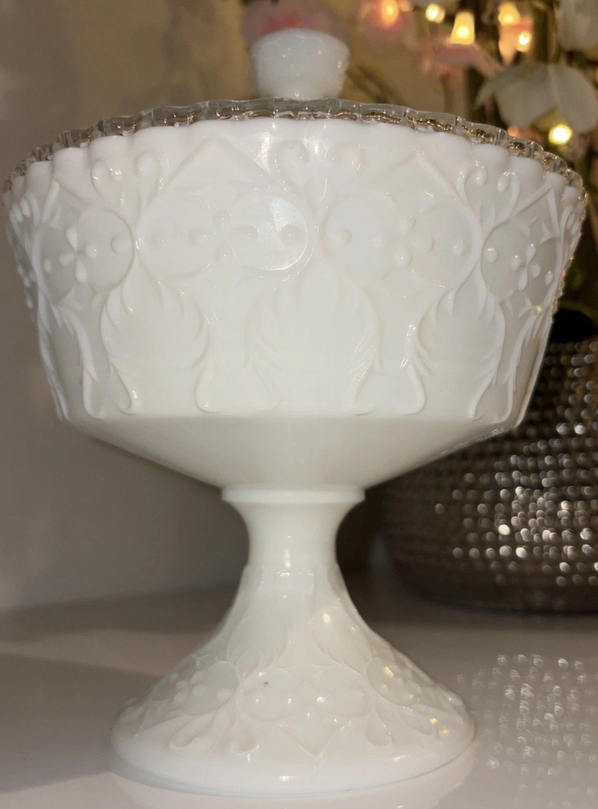 Fenton Milk Glass Silver Crest W/ Spanish Lace Footed Compote Candy Dish W/Lid