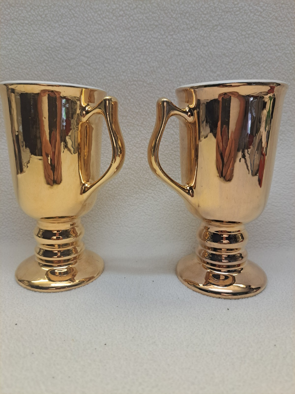 Hall China #1273 (2) 6 1/8″ Tall Pedestal Irish Coffee Mugs in Gold VGUC