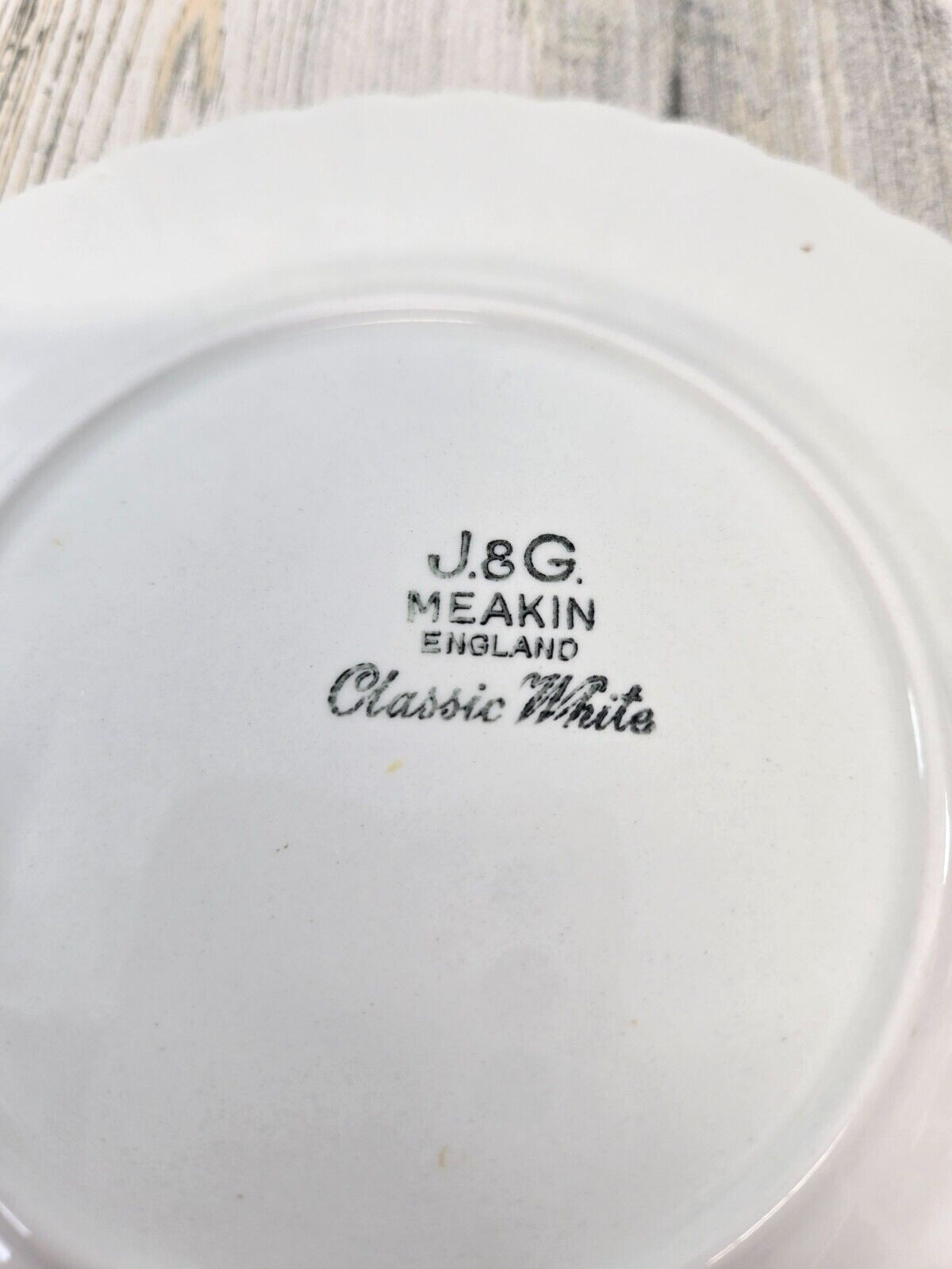 J & G Meakin England Classic White 2 Bread Plates Scalloped