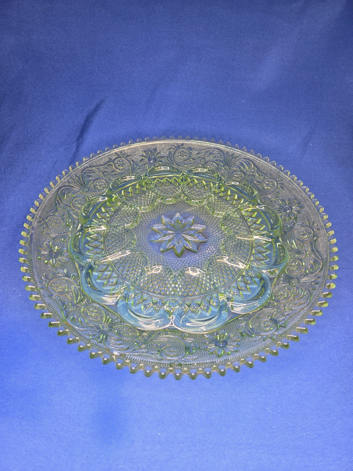 Vintage Indiana Glass Chantilly Tiara Green Saw Tooth Deviled Egg Platter 12″