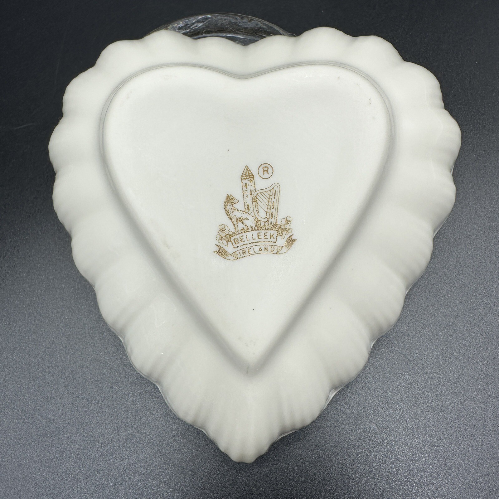 Vtg Heart Beleek Ivory Fine Bone China Porcelain Trinket Dish 7th mark 1980-1993