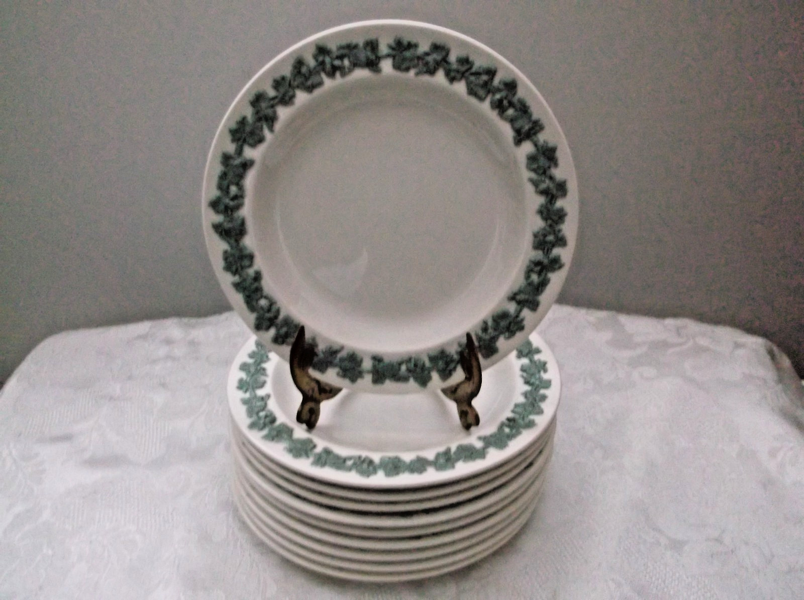Set of 10 Wedgwood Queensware Celadon(Green) on Cream 6 1/8” Bread Plates