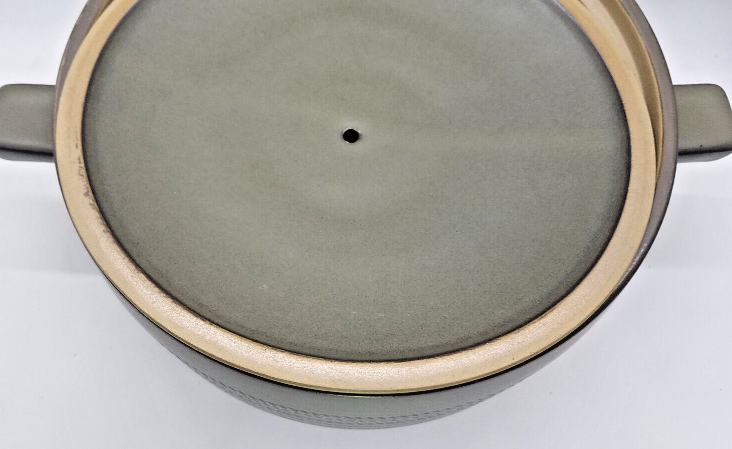 Denby /Langley CAMELOT Dark Green- 2 Qt Covered Casserole – Lug Handles – Lid