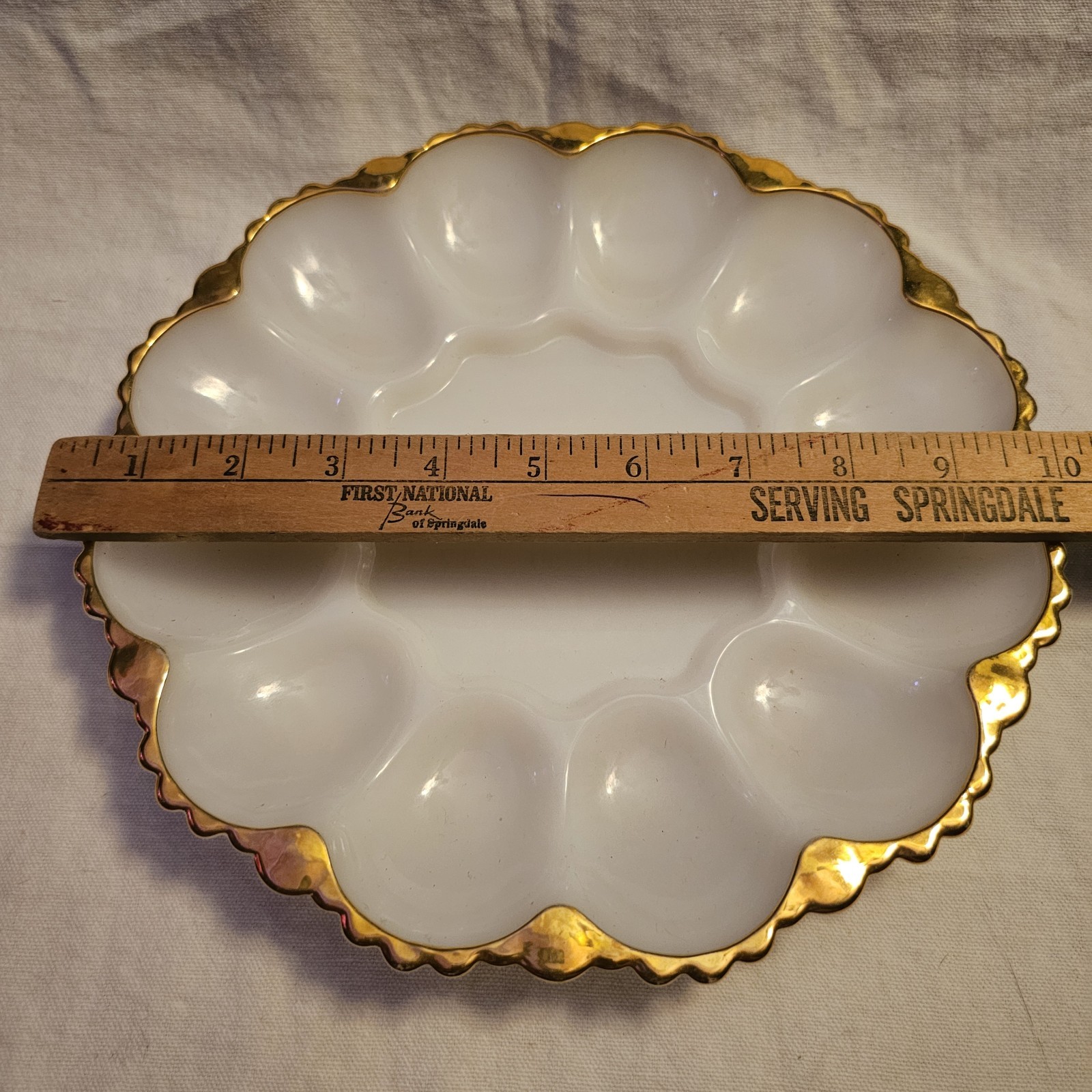 Vintage Anchor Hocking Milk Glass Deviled Egg Plate w/Gold Trim/Edging Flaw
