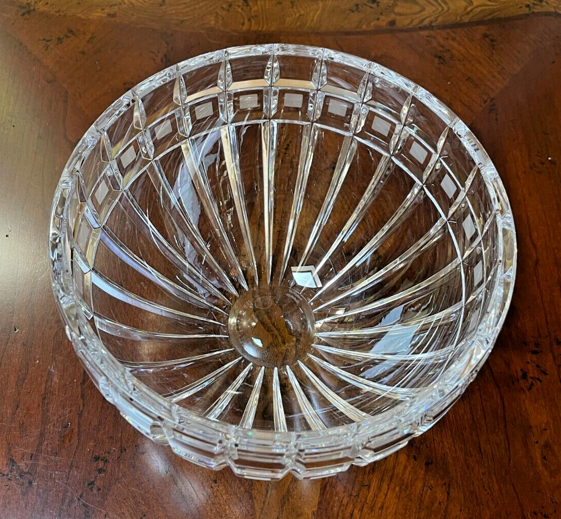 Marquis by Waterford Crystal Quadrata 7.5 in Bowl Centerpiece