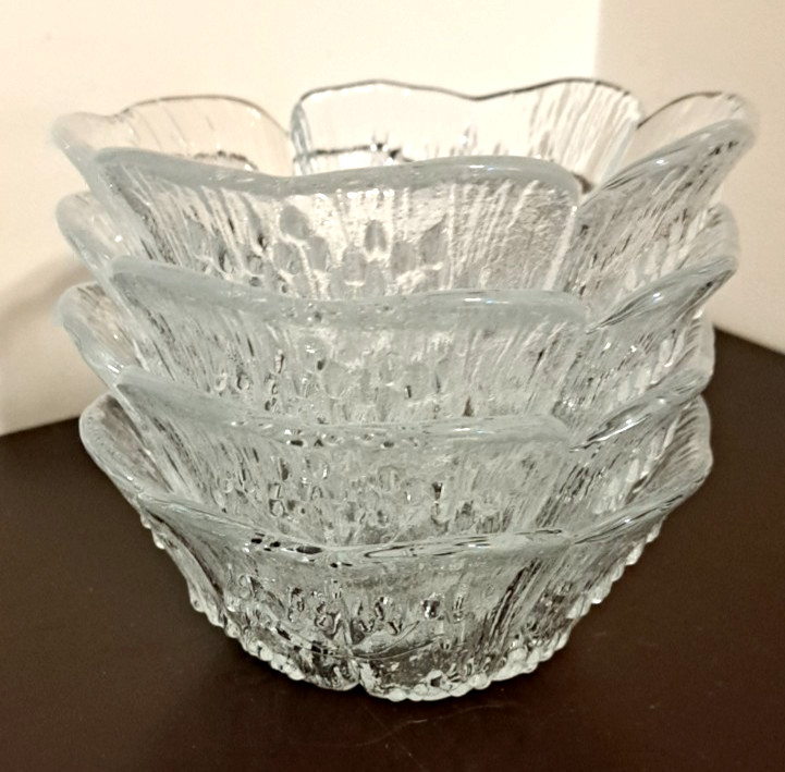 4 Lasisepät Mantsala/Dansk Cow Parsley 5″ Clear Glass Salad Bowls P. Kallioinen