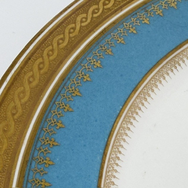 Set Of 4 Bernardaud Limoges Dinner Plates Turquoise Blue Heavy Gold Trim 10″