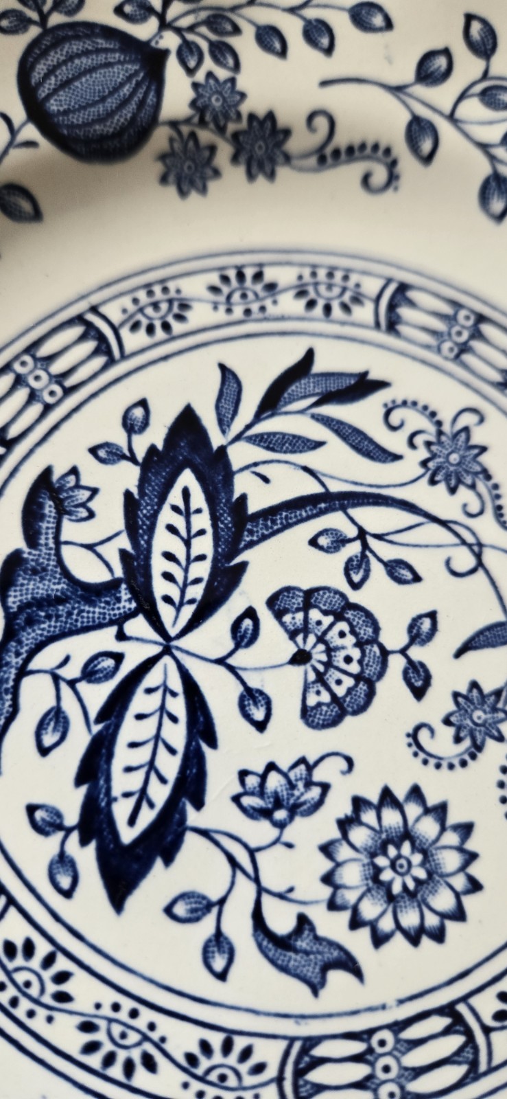 Kensington Staffordshire Coventry Blue Onion Ironstone Bread Plates Set Of 4