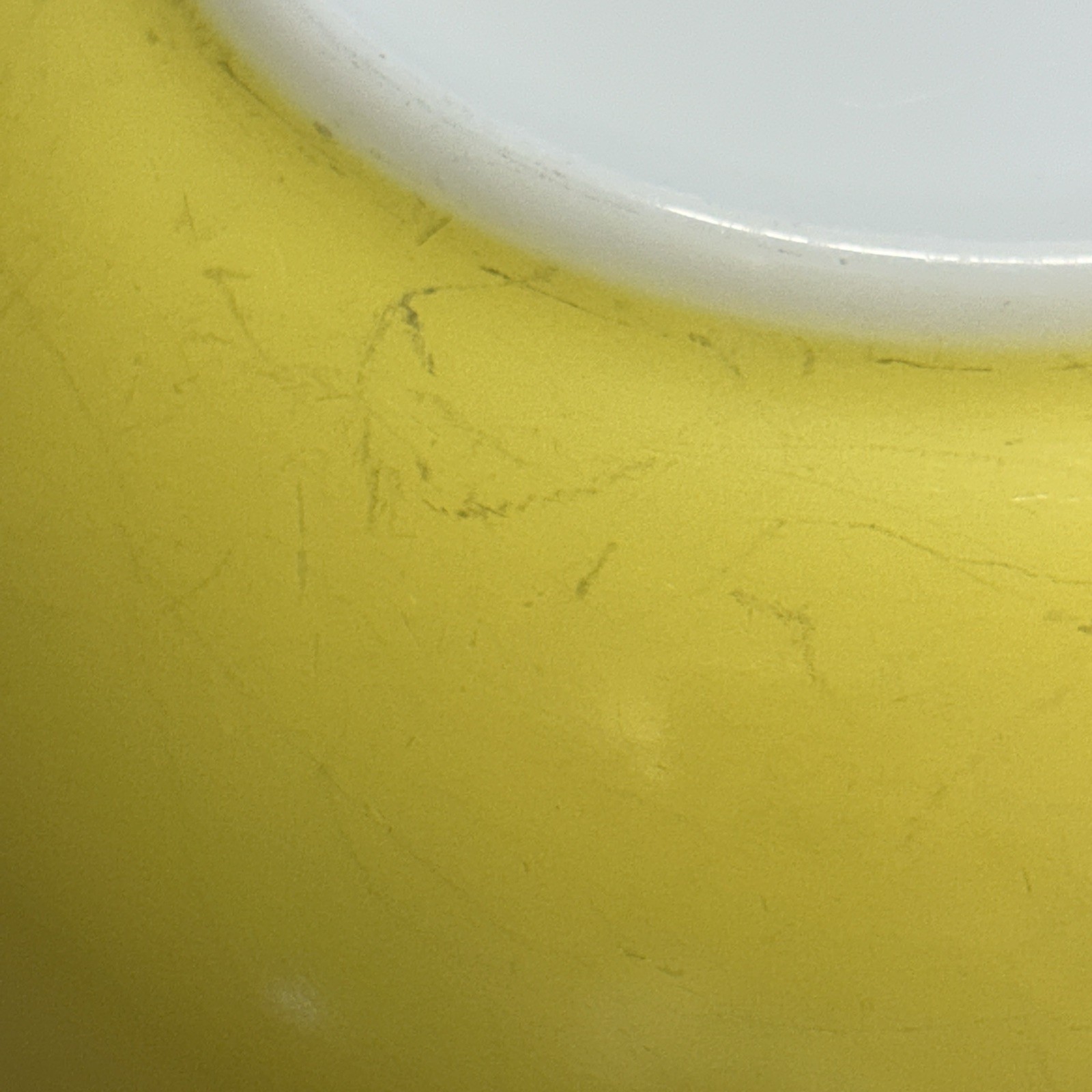Vintage #404 Pyrex Large 10″ Nesting Mixing Bowl Primary Color Yellow 4 Qt