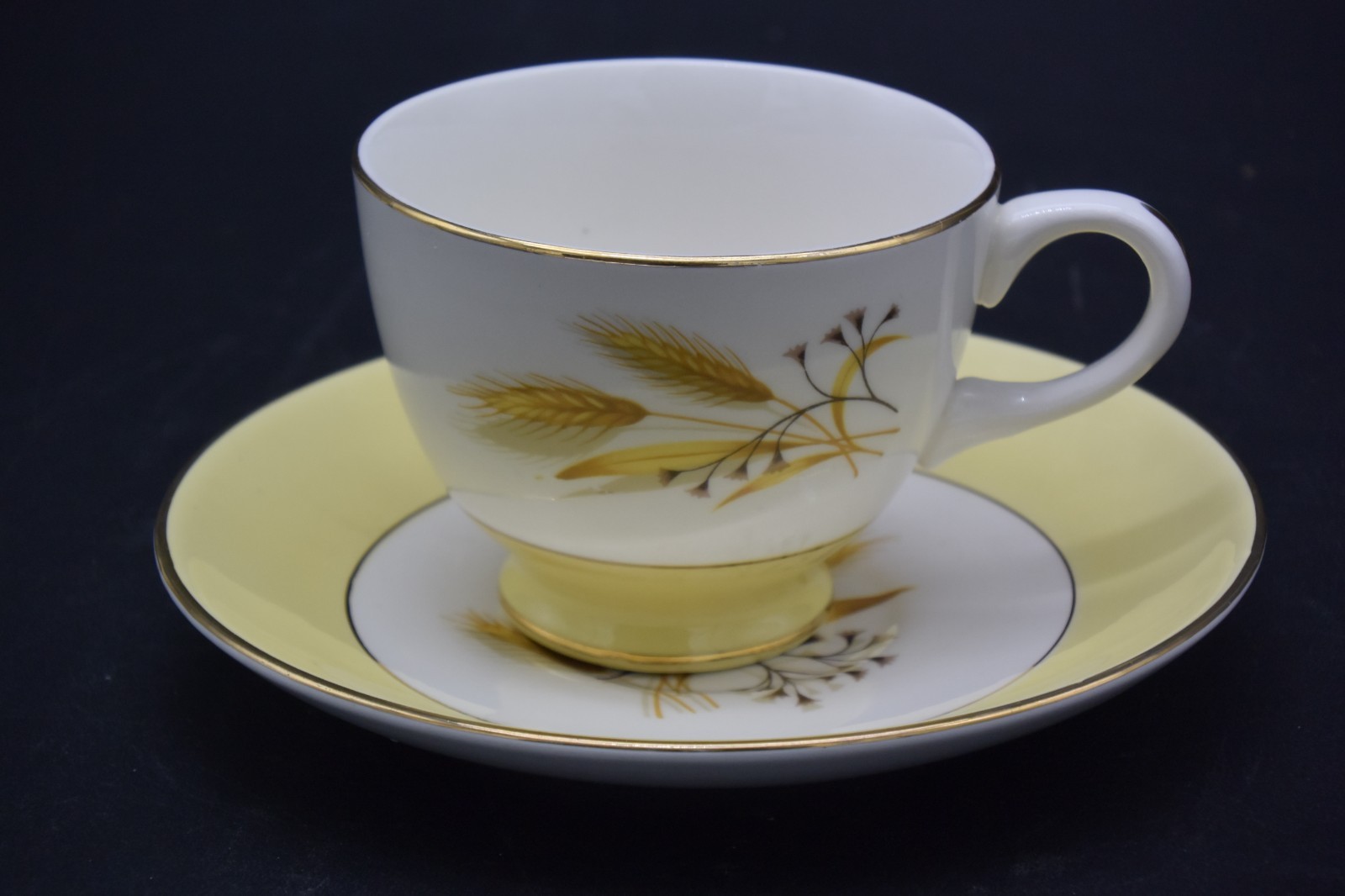 4 Vintage Century Service Co Autumn Gold Cups Saucers Set Wheat Yellow MCM USA