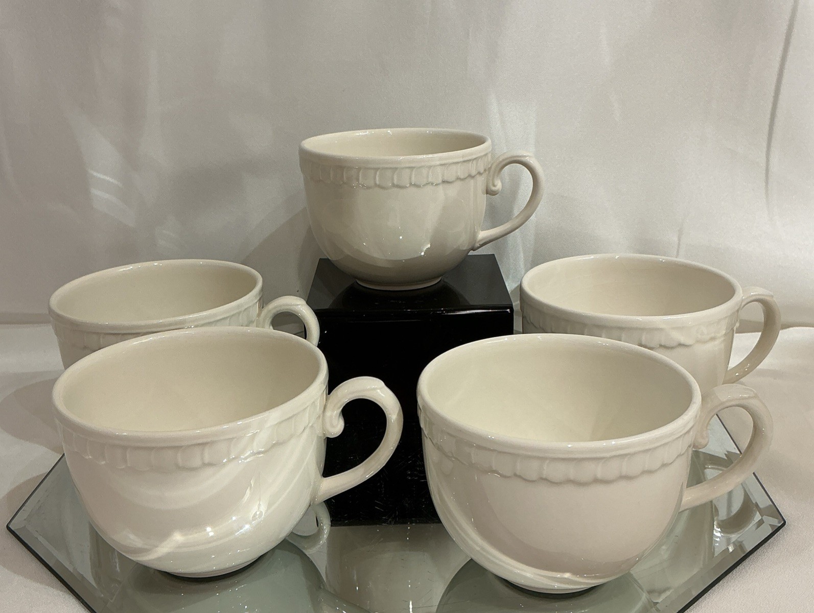 Portsmouth by Royal Stafford Flat Cup Ivory White Scalloped Edge – Set of 5