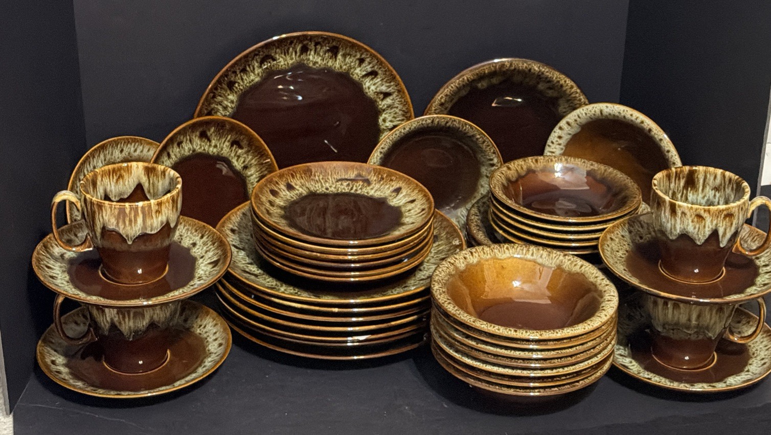 Vintage Pennsylvania Dripware 45 pcs – Service for 4++ – 7 pc Place Setting USA