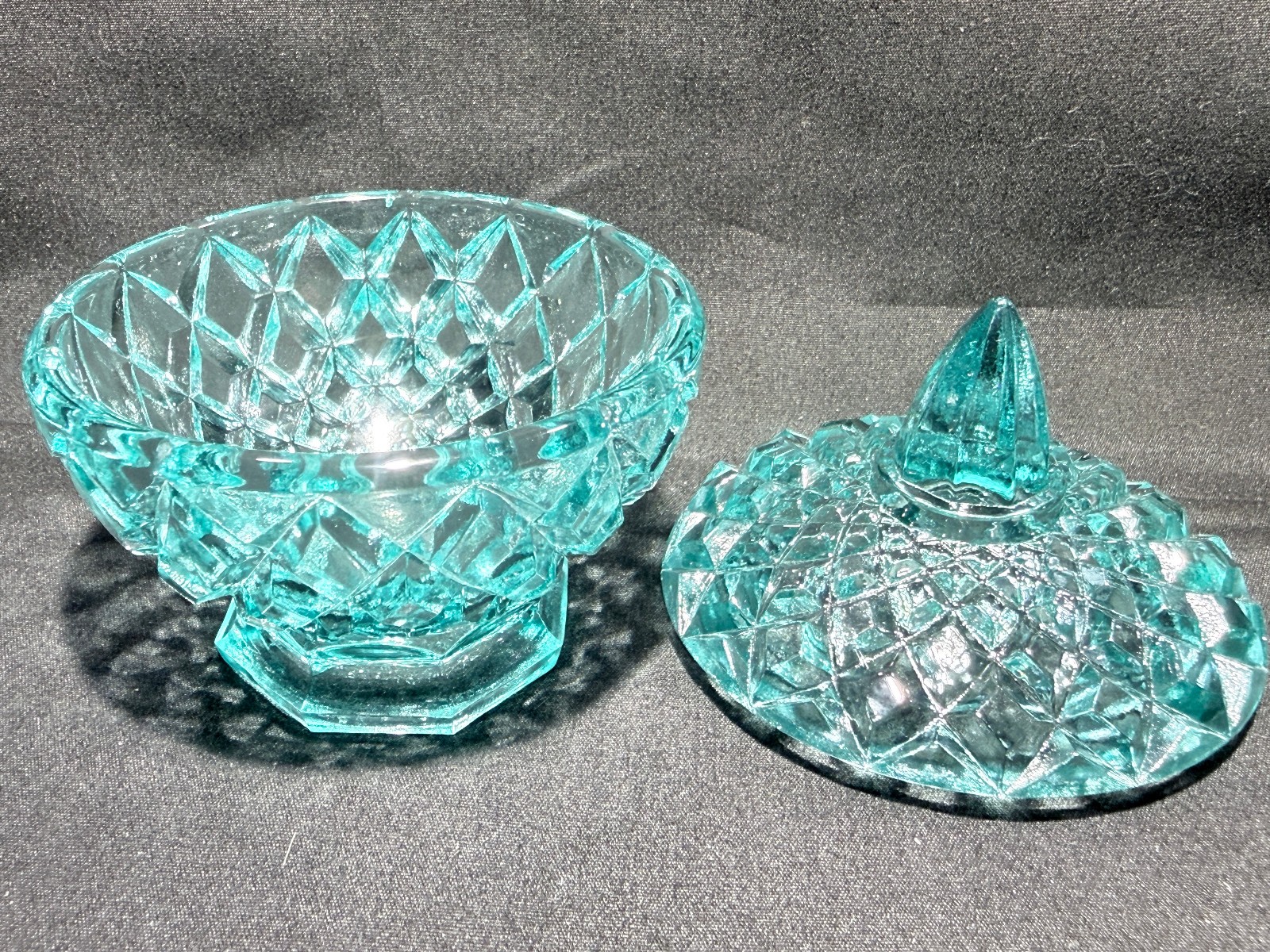 Teal Green Vaseline Uranium glass covered candy dish coffee sugar jar bowl pink