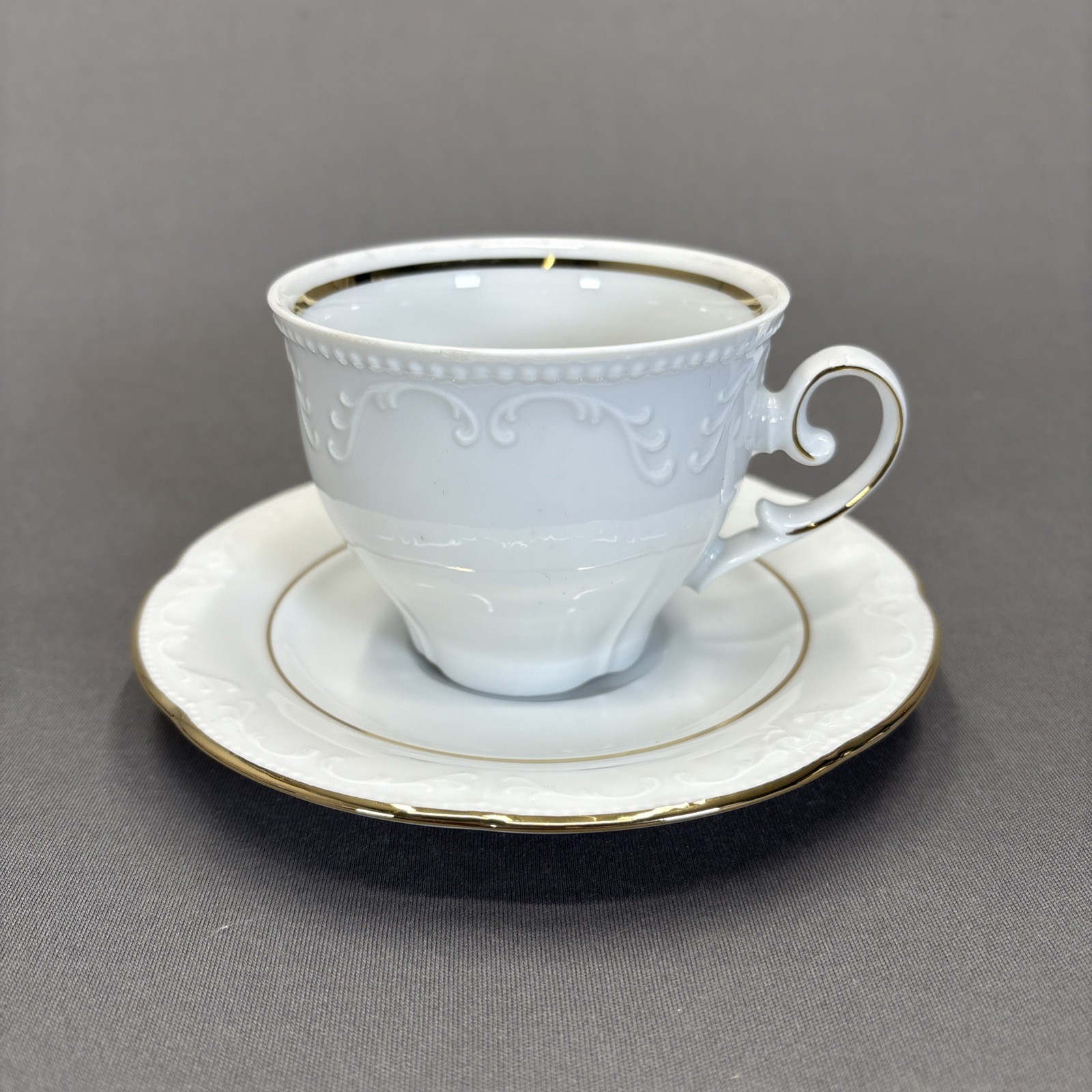 Mitterteich Bavaria Cup and Saucer Set of 4 Gold Trim Verge Embossed Scrolls