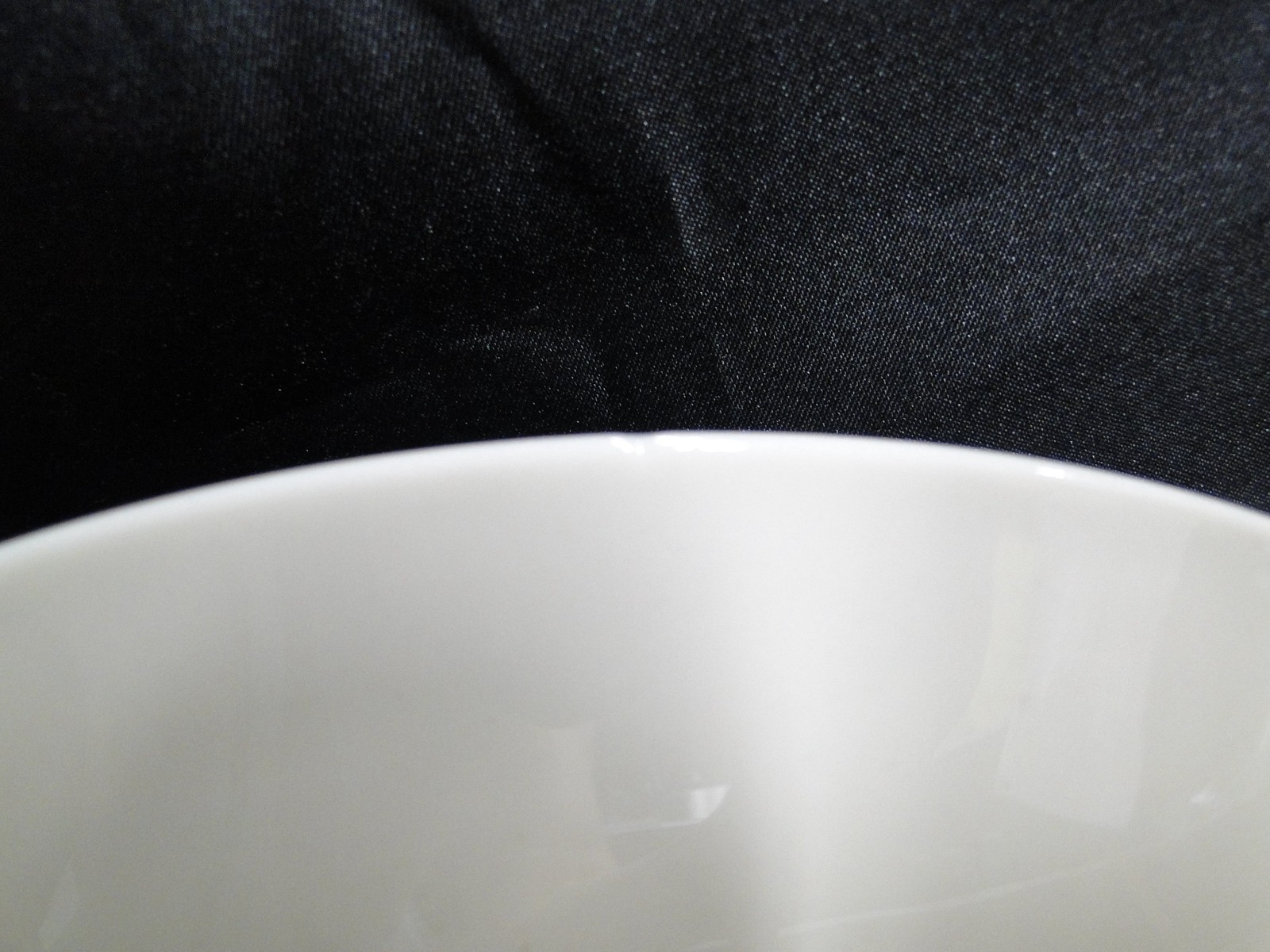 Flintridge Reverie Strata Blue, White Flower, Platinum: Dinner Plate (s) 10 7/8″