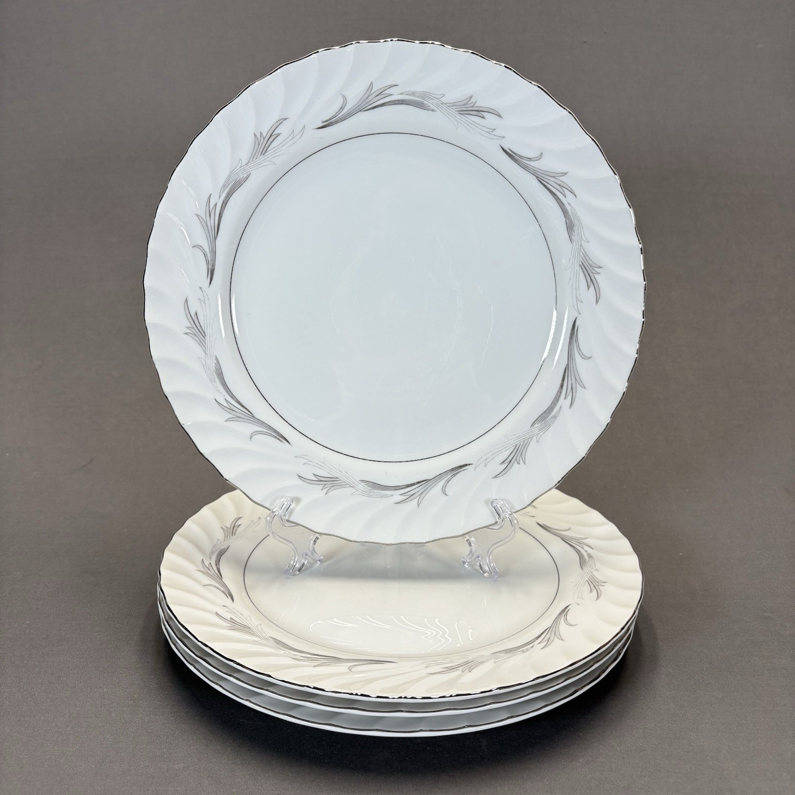 Harmony House China Platinum Scroll Dinner Plates 10 1/2″ Set of 4 White 3643
