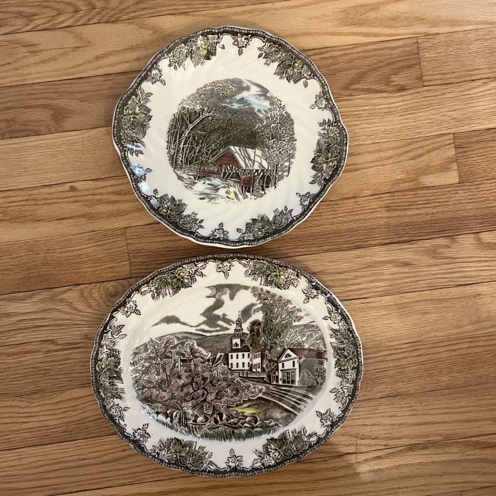 Johnson Brothers Friendly Village Covered Bridge Vegetable Dish With Lid, 10”