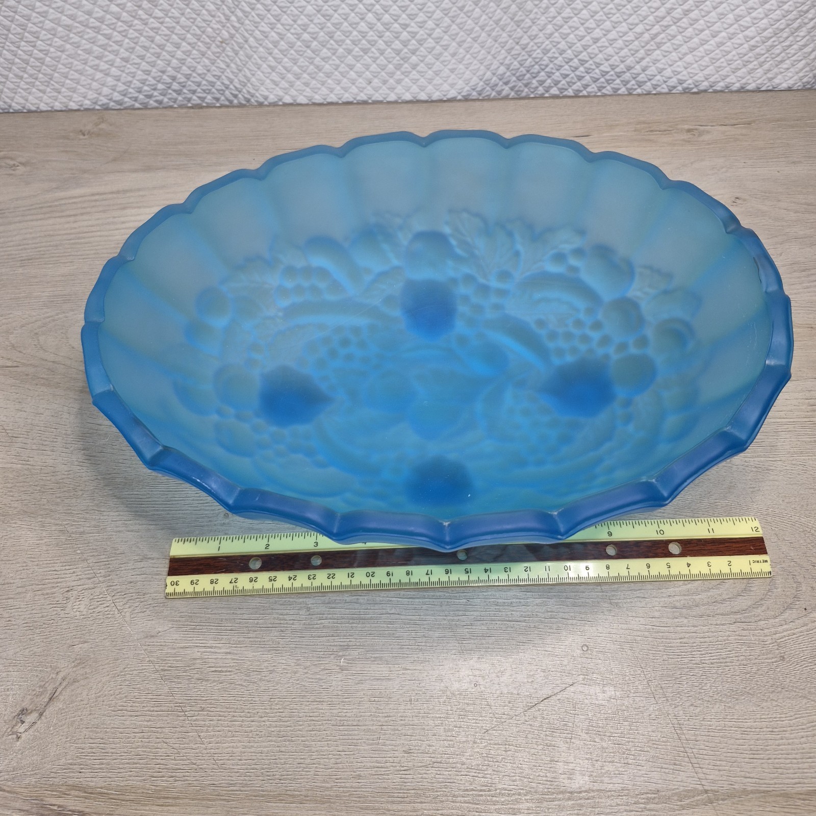 Vintage Opaque Blue Glass Fruit Bowl Harvest Grape 1970’s Oval Footed