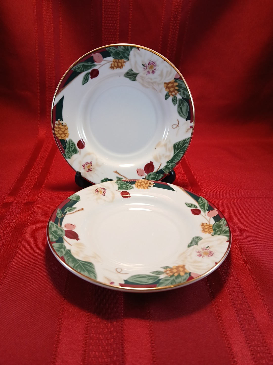 TIENSHAN FINE CHINA MAGNOLIA 2 SAUCERS 6 1/8″ MADE IN CHINA. BEAUTIFUL.