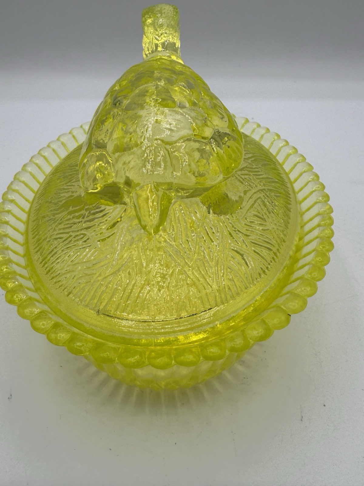 VNTG Boyd Vaseline Glass Turtle Covered Dish 5.5 in VERY RARE